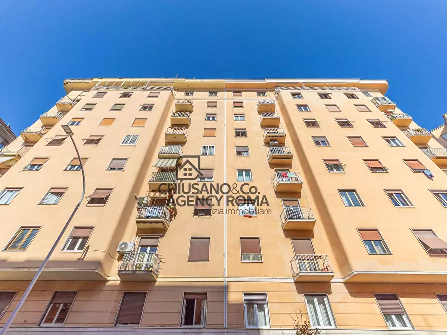 Immagine 70 di Appartamento in vendita  in Via Delle Cave 79 a Roma