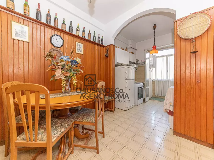 Immagine 15 di Appartamento in vendita  in Via Delle Cave 79 a Roma