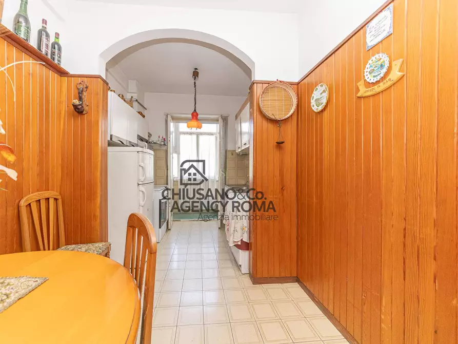 Immagine 16 di Appartamento in vendita  in Via Delle Cave 79 a Roma