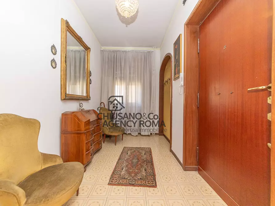 Immagine 46 di Appartamento in vendita  in Via Delle Cave 79 a Roma