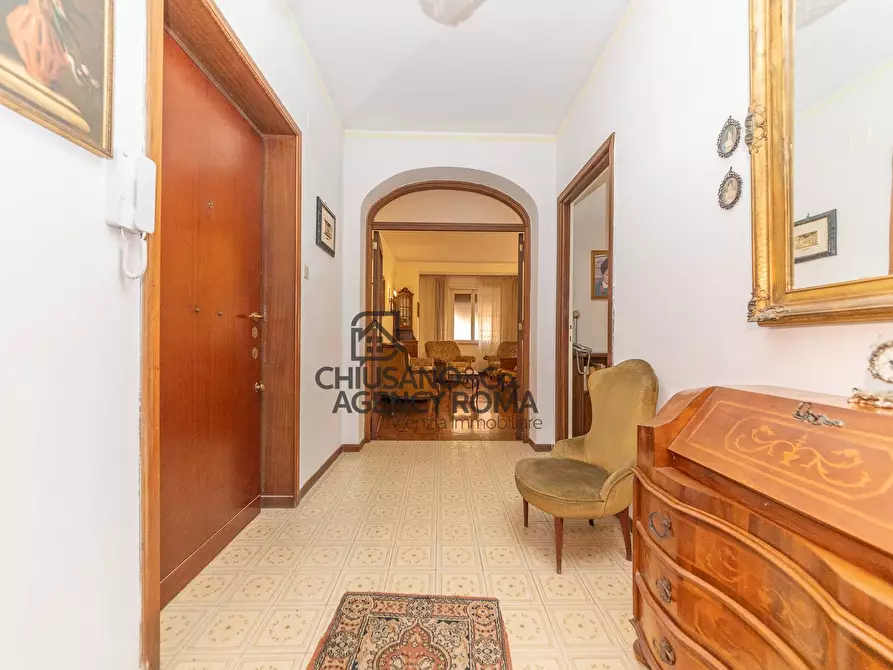 Immagine 49 di Appartamento in vendita  in Via Delle Cave 79 a Roma