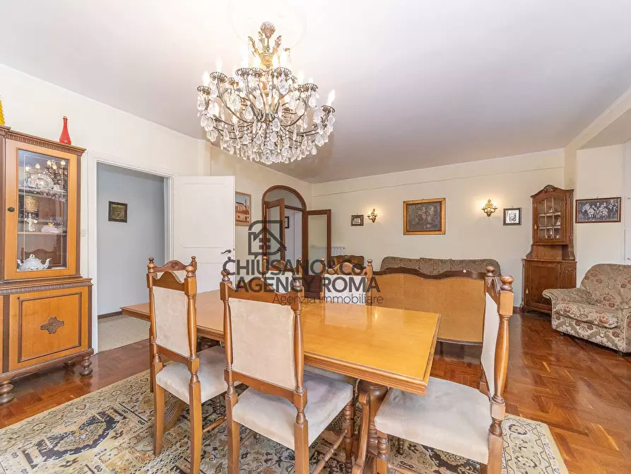 Immagine 57 di Appartamento in vendita  in Via Delle Cave 79 a Roma