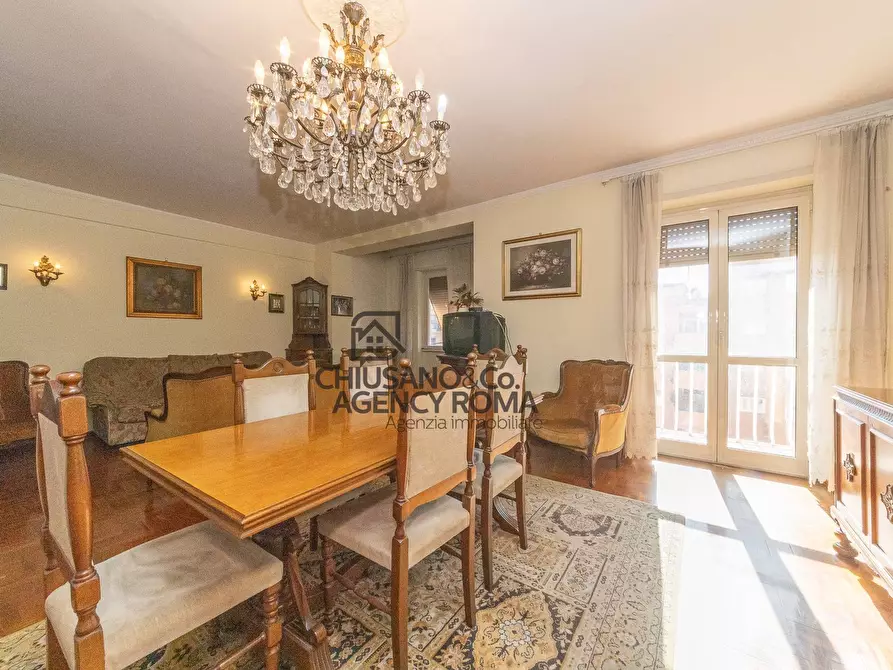 Immagine 58 di Appartamento in vendita  in Via Delle Cave 79 a Roma