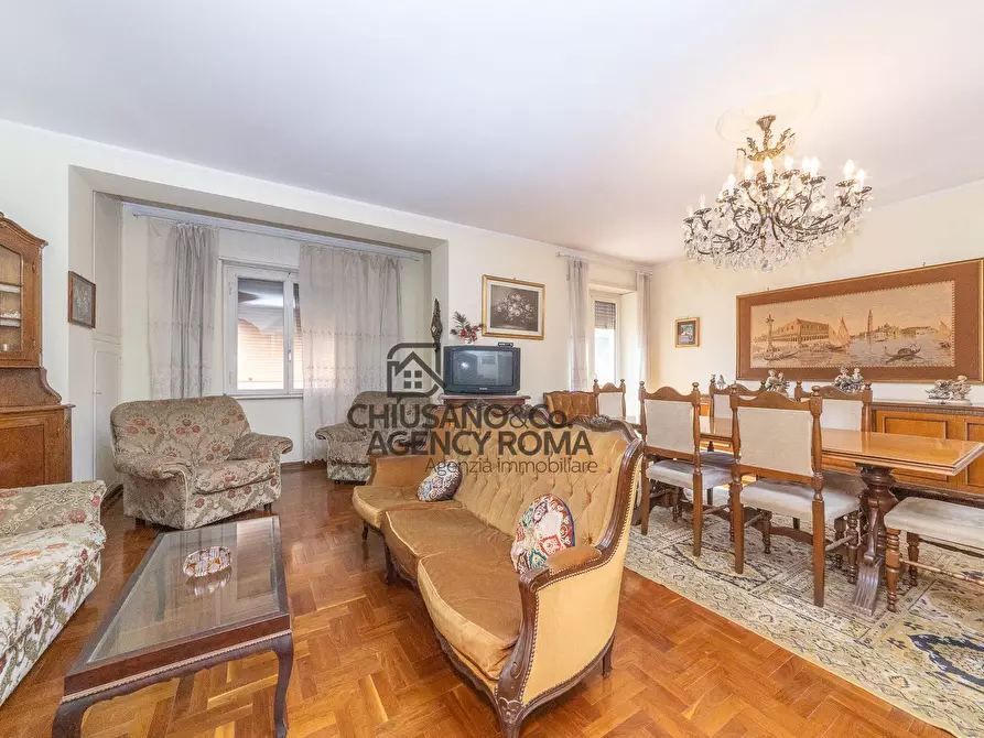 Immagine 62 di Appartamento in vendita  in Via Delle Cave 79 a Roma