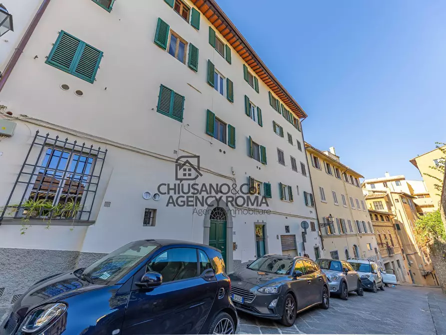 Immagine 3 di Appartamento in vendita  in Via Costa dei Magnoli 19 a Firenze