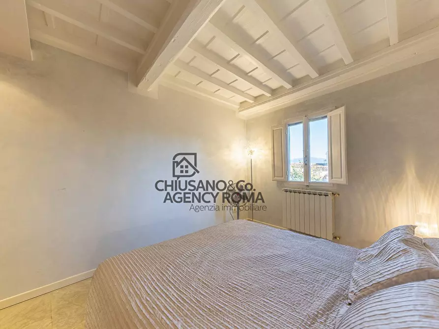 Immagine 10 di Appartamento in vendita  in Via Costa dei Magnoli 19 a Firenze