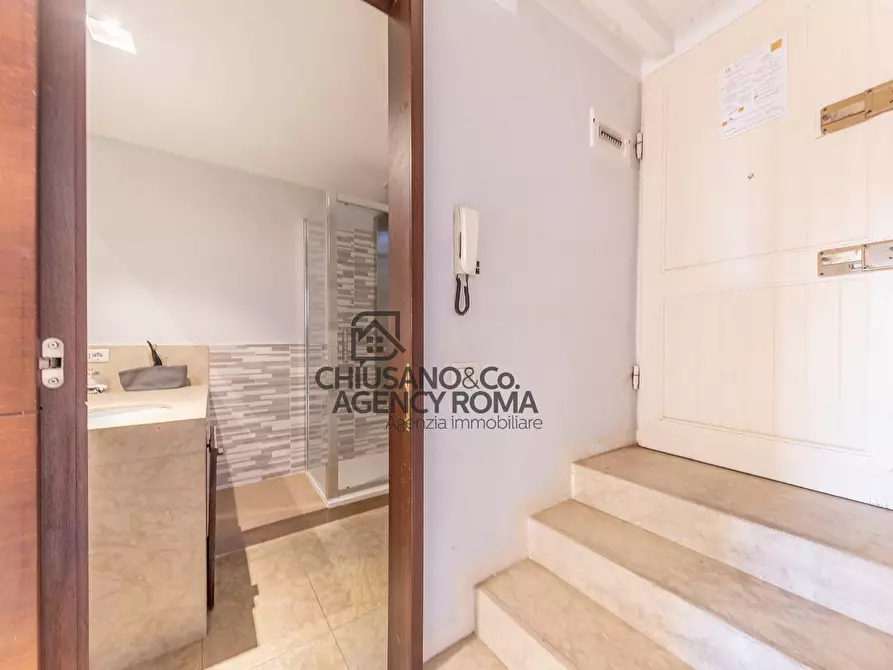 Immagine 17 di Appartamento in vendita  in Via Costa dei Magnoli 19 a Firenze