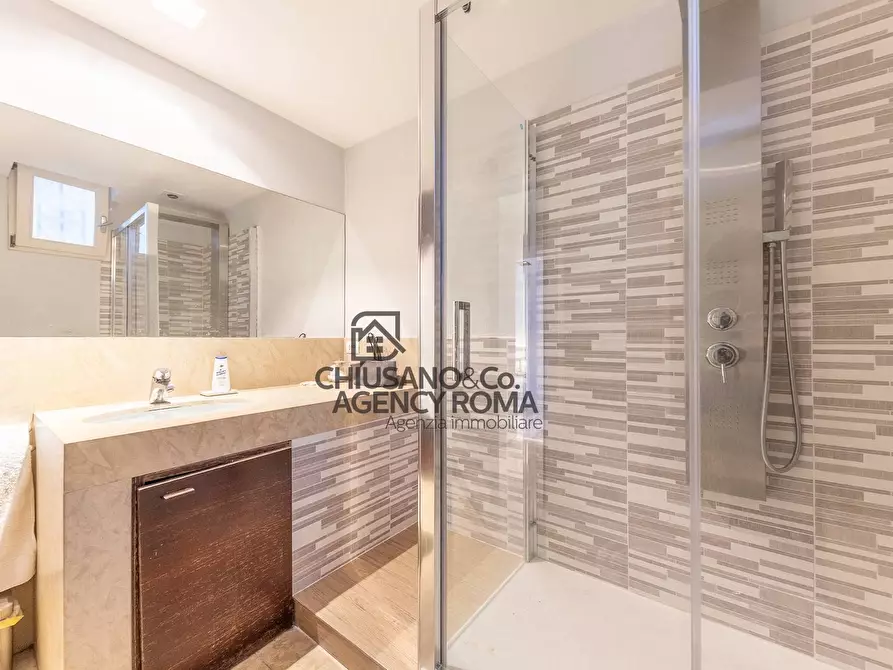 Immagine 20 di Appartamento in vendita  in Via Costa dei Magnoli 19 a Firenze