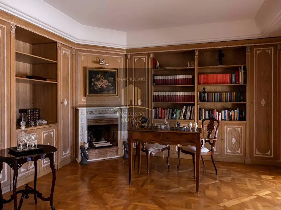 Immagine 24 di Villa in vendita  a Messina