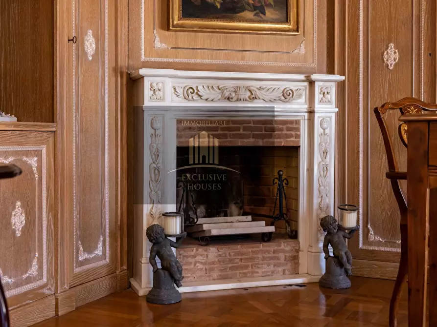 Immagine 28 di Villa in vendita  a Messina