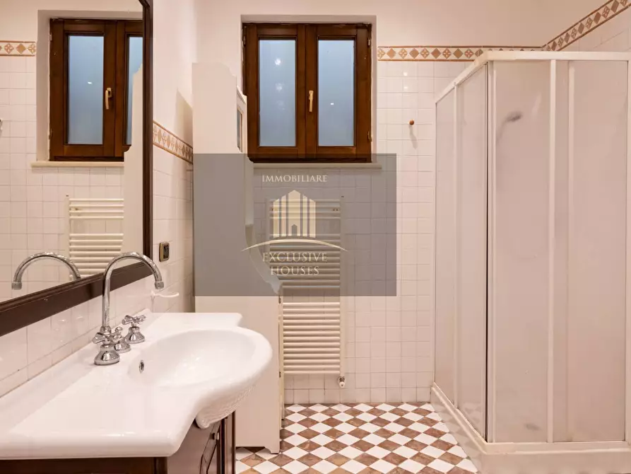 Immagine 64 di Villa in vendita  a Messina