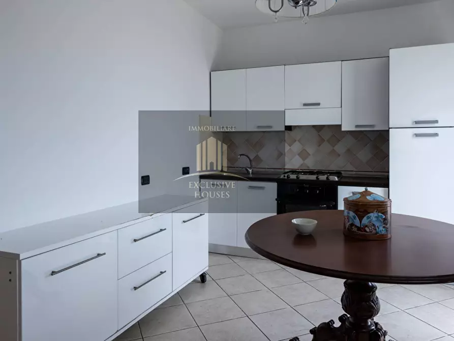 Immagine 124 di Villa in vendita  a Messina