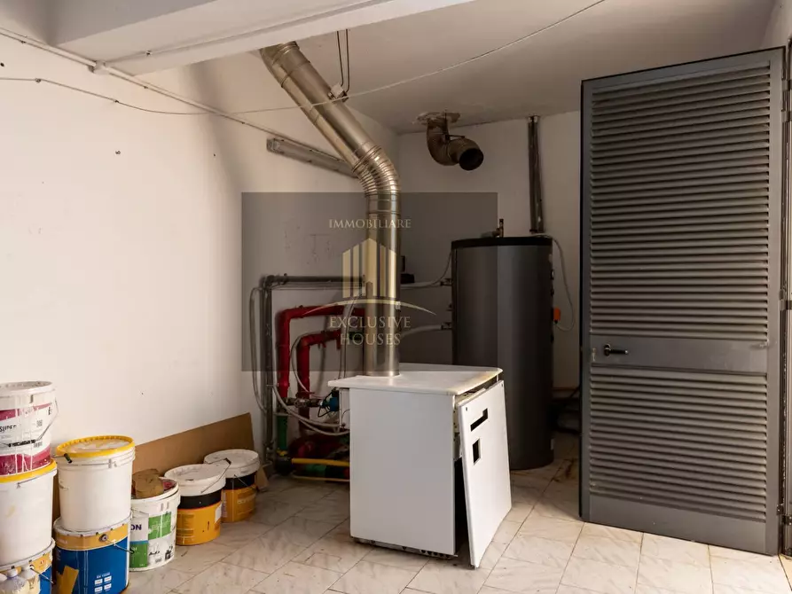 Immagine 127 di Villa in vendita  a Messina