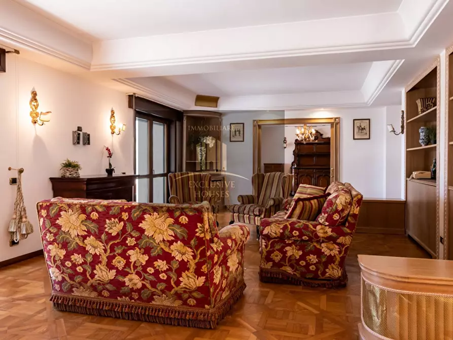 Immagine 15 di Villa in affitto  a Messina