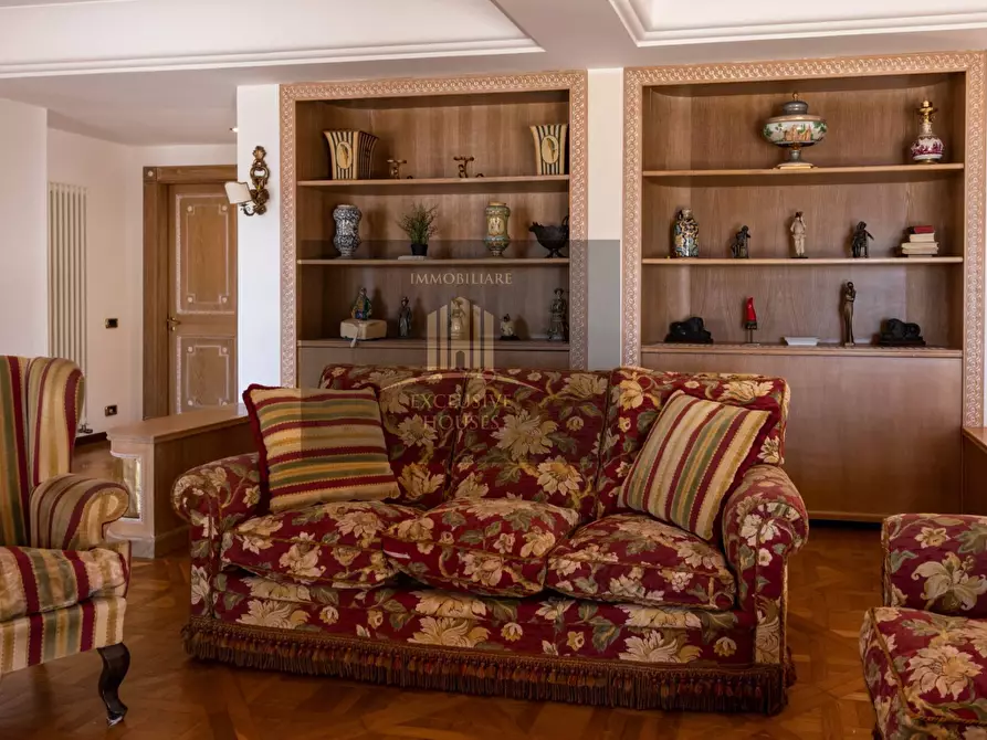 Immagine 17 di Villa in affitto  a Messina