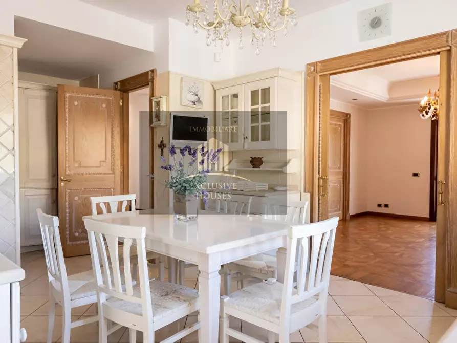 Immagine 31 di Villa in affitto  a Messina