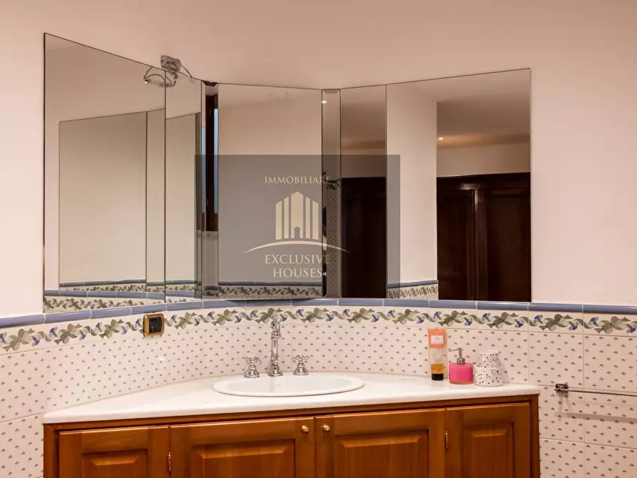 Immagine 67 di Villa in affitto  a Messina