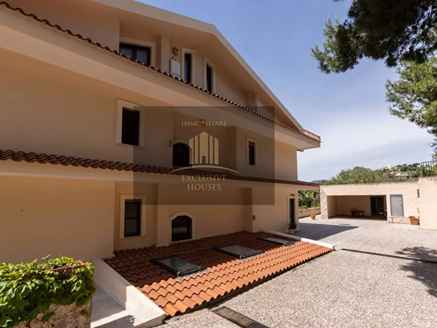 Immagine 119 di Villa in affitto  a Messina