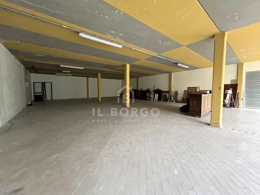 Immagine 1 di Capannone industriale in vendita  in Via Uzzano a Marliana