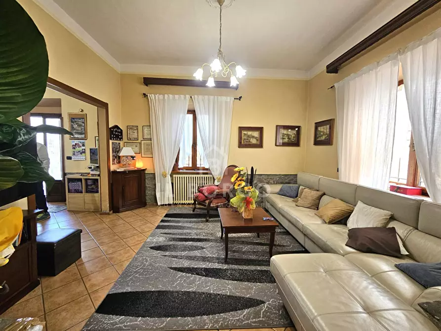 Immagine 9 di Casa indipendente in vendita  in via zei 3 a Pescia