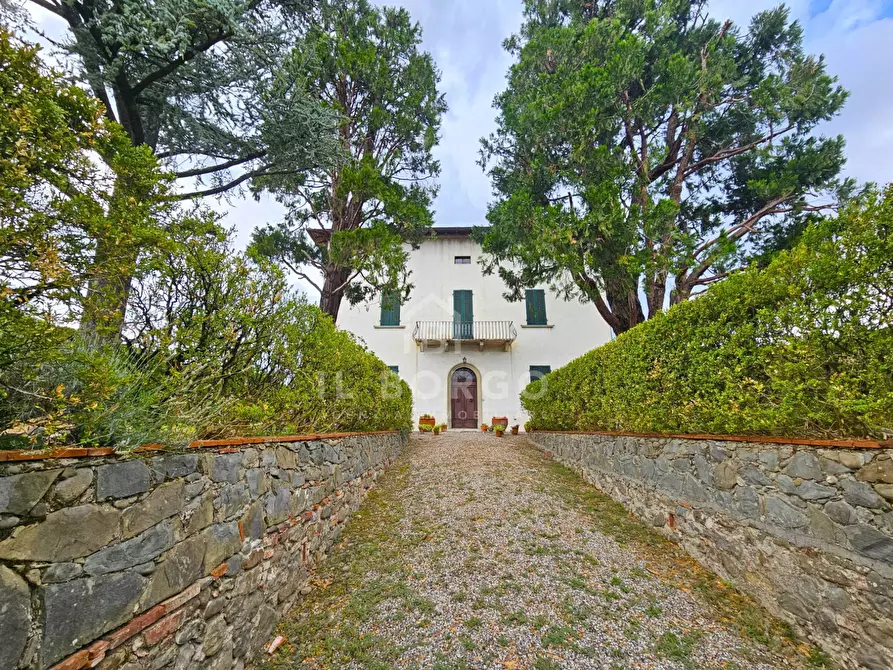 Immagine 1 di Villa in vendita  in Via Provinciale Lucchese 333 a Marliana