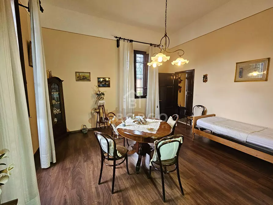 Immagine 31 di Villa in vendita  in Via Provinciale Lucchese 333 a Marliana