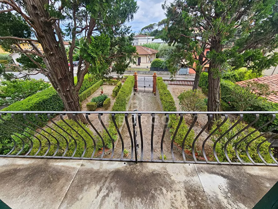 Immagine 3 di Villa in vendita  in Via Provinciale Lucchese 333 a Marliana