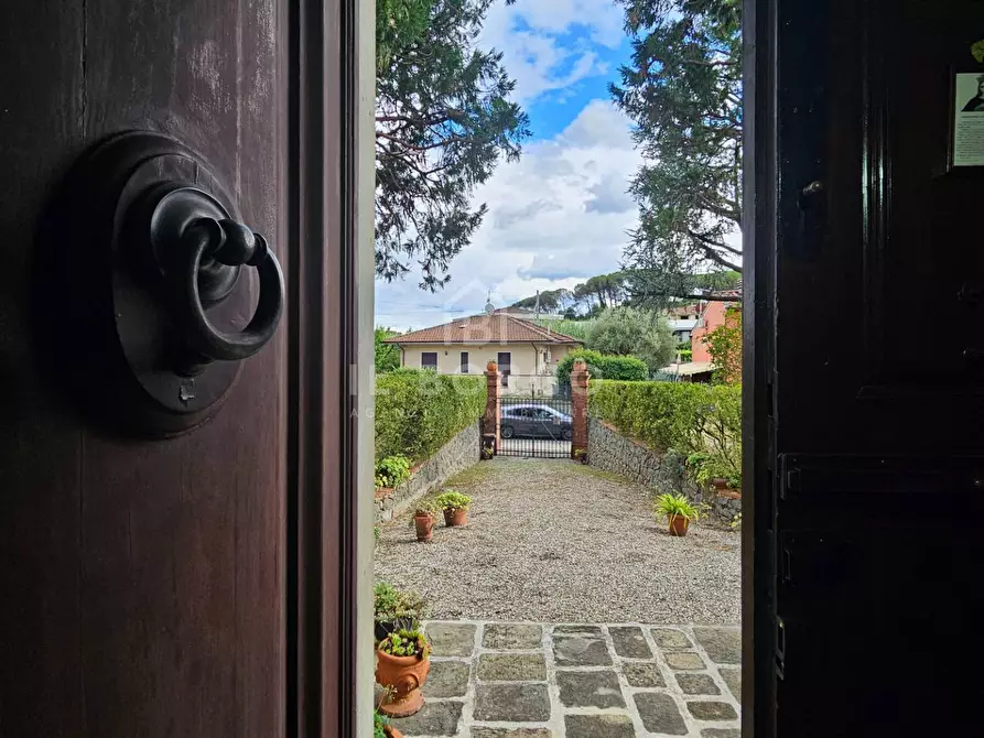 Immagine 39 di Villa in vendita  in Via Provinciale Lucchese 333 a Marliana