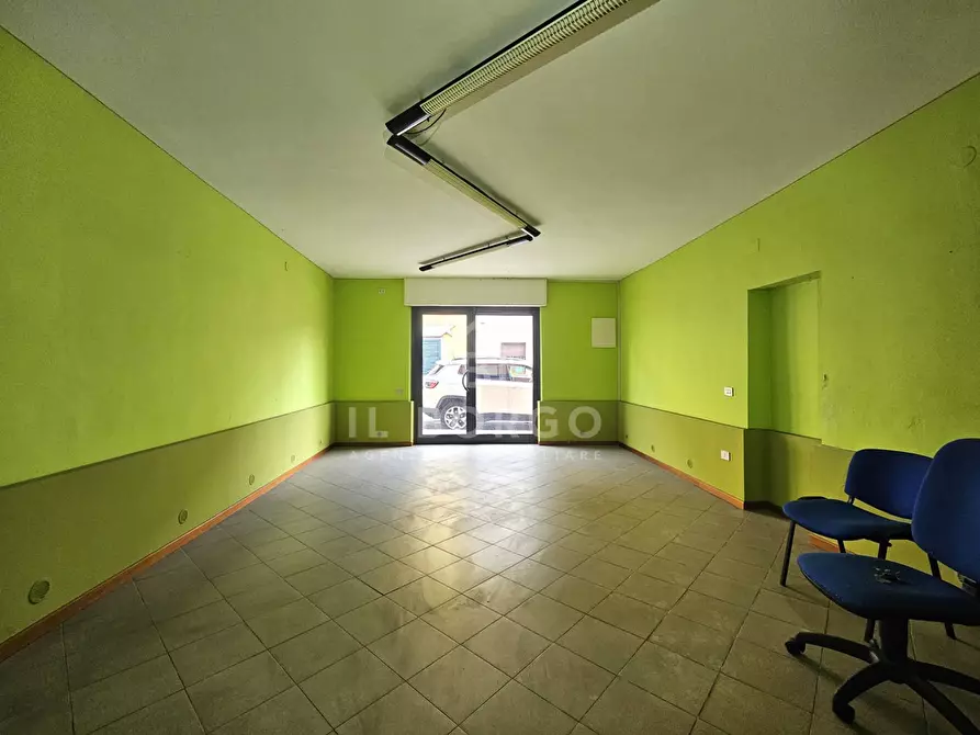 Immagine 2 di Negozio in affitto  in Via provinciale lucchese 304 a Marliana