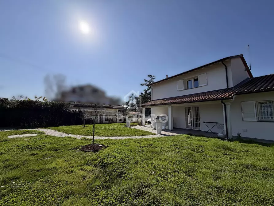 Immagine 21 di Villa in vendita  in Via Pietro Linari a Buggiano