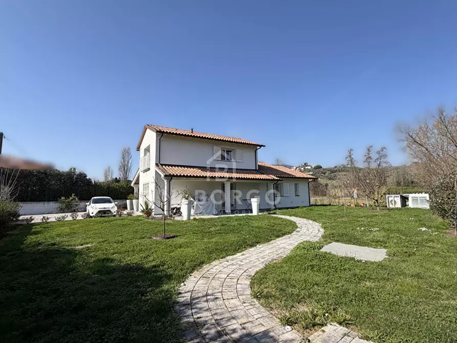 Immagine 1 di Villa in vendita  in Via Pietro Linari a Buggiano