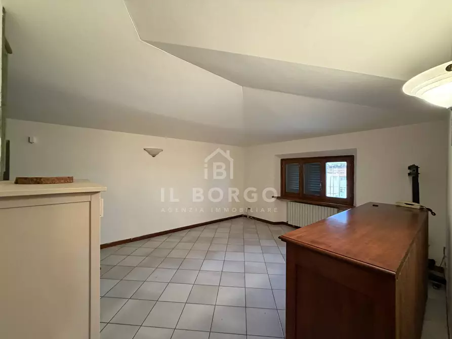 Immagine 27 di Villa in vendita  in Via Giovanni Amendola 12 a Pescia