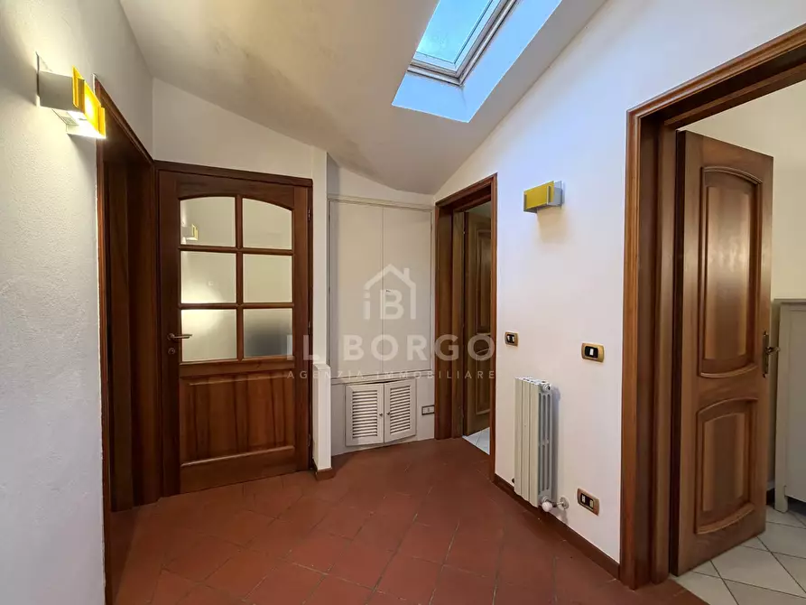 Immagine 35 di Villa in vendita  in Via Giovanni Amendola 12 a Pescia