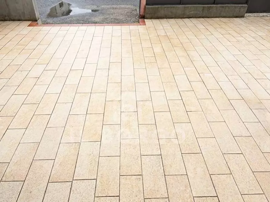 Immagine 21 di Negozio in vendita  in Via Provinciale Lucchese a Buggiano