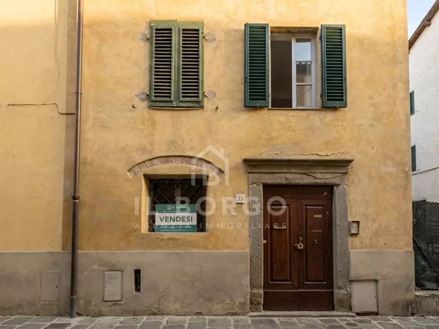Immagine 1 di Casa indipendente in vendita  in Via della Porta Vecchia 35 a Pescia