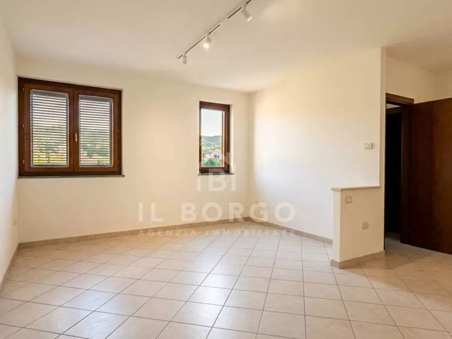 Immagine 2 di Appartamento in vendita  in Via della Stazione 12 a Pescia