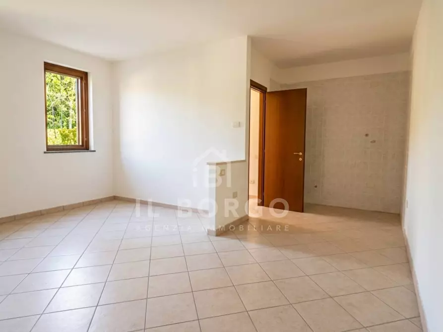 Immagine 10 di Appartamento in vendita  in Via della Stazione 12 a Pescia