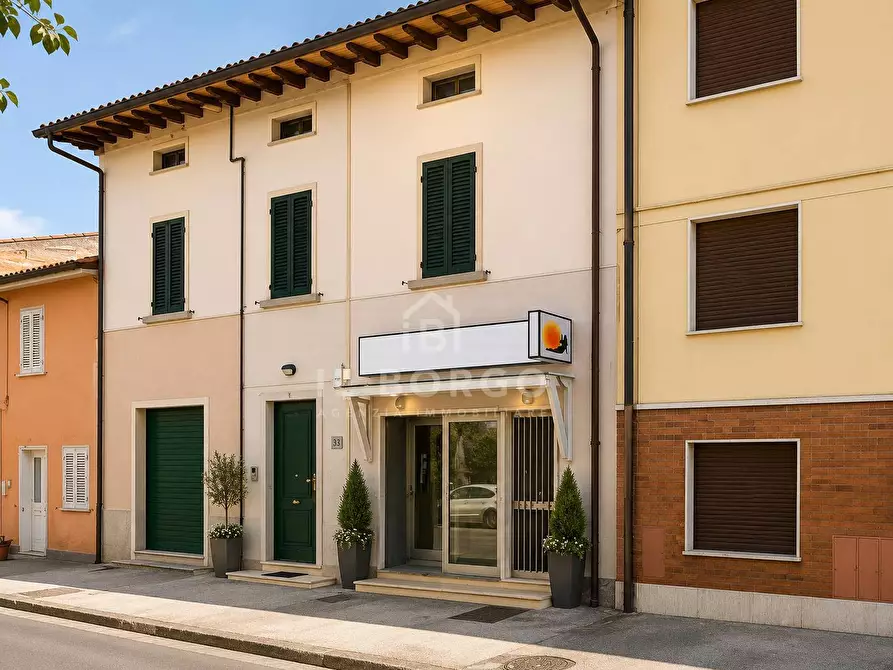 Immagine 1 di Casa semindipendente in vendita  in Via Cesare Battisti 583 a Monsummano Terme