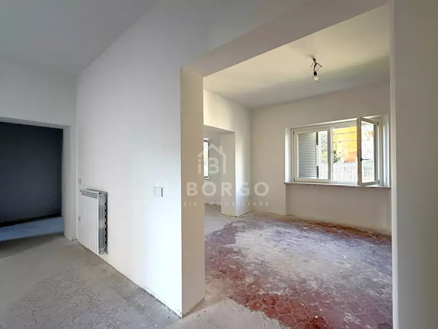 Immagine 14 di Casa indipendente in vendita  in Via Ferdinando Martini a Pescia