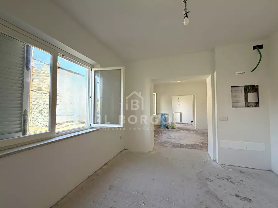 Immagine 2 di Casa indipendente in vendita  in Via Ferdinando Martini a Pescia
