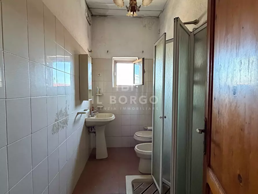 Immagine 21 di Casa indipendente in vendita  in Via Michelangelo 10 a Pescia
