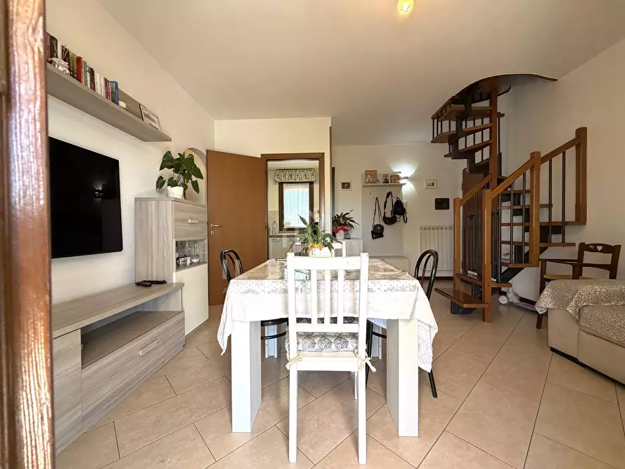Immagine 35 di Appartamento in vendita  in Via Virgilio Panelli 8 a Ponte Buggianese