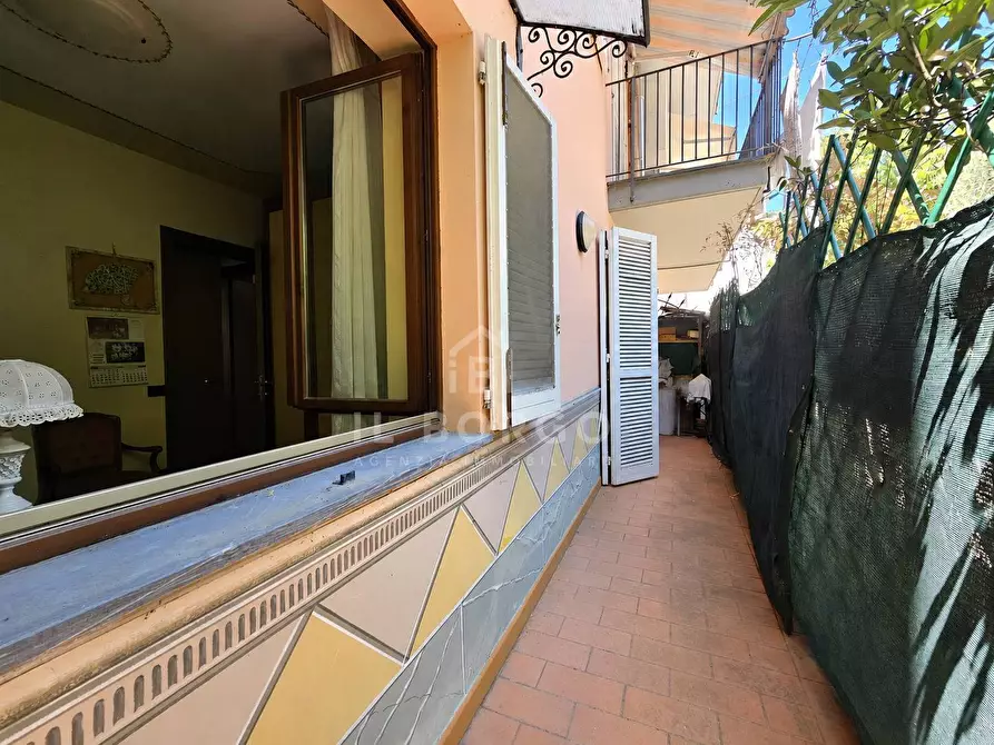 Immagine 19 di Appartamento in vendita  in via lungo fiume 21 a Pescia