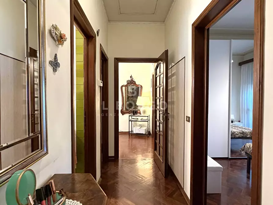 Immagine 17 di Appartamento in vendita  in Via Evangelista Torricelli 12 a Montecatini Terme