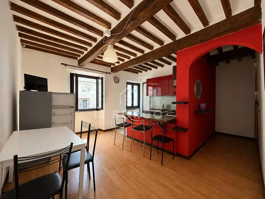 Immagine 1 di Appartamento in vendita  in Borgo della Vittoria 19 a Pescia