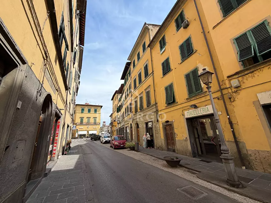 Immagine 5 di Appartamento in vendita  in Borgo della Vittoria 19 a Pescia