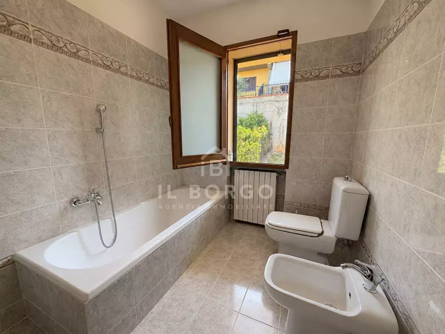 Immagine 11 di Casa indipendente in vendita  in Via dei Gobbi a Monsummano Terme