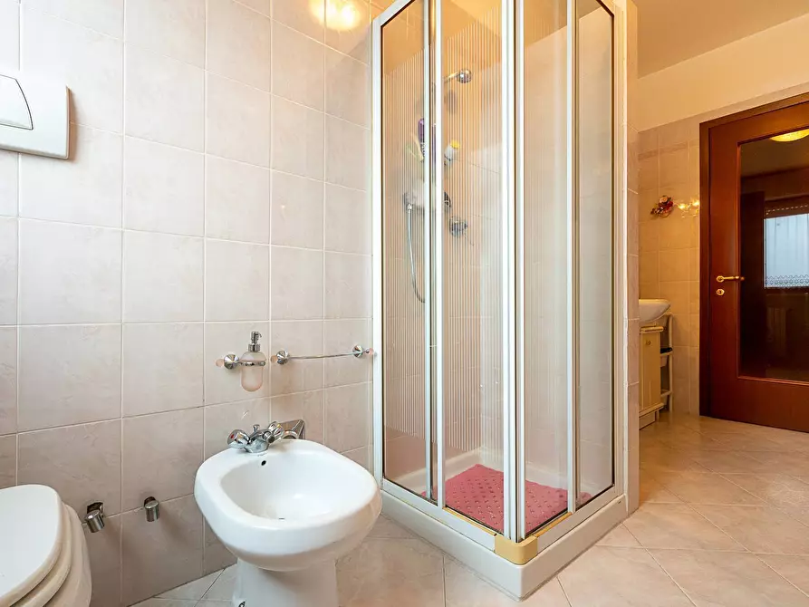 Immagine 21 di Appartamento in vendita  in via Marzabotto 12 a Collegno