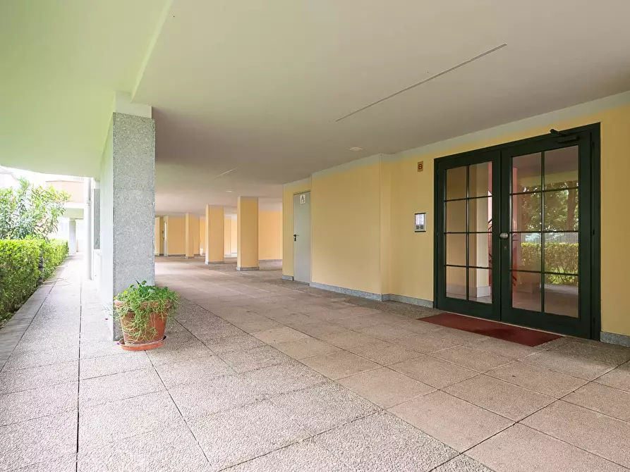 Immagine 26 di Appartamento in vendita  in via Marzabotto 12 a Collegno