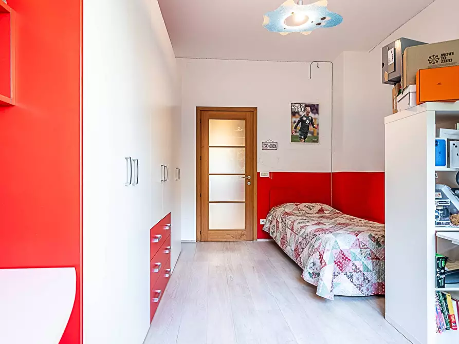 Immagine 19 di Appartamento in vendita  in corso Salvemini 8 a Torino